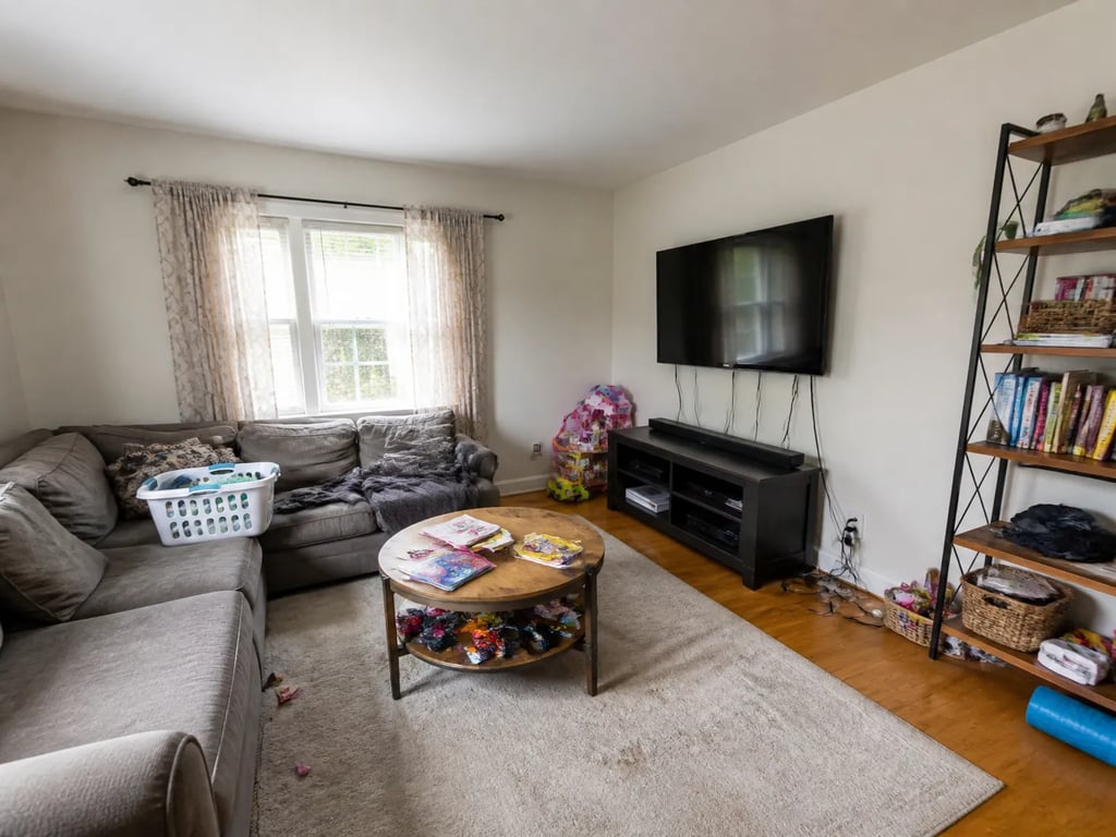 Before — Clutter