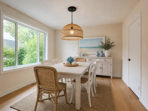 Dining room virtual staging